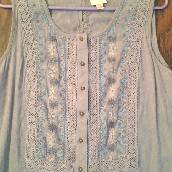 Knox Rose flowered top by Target - Picture 2 of 4